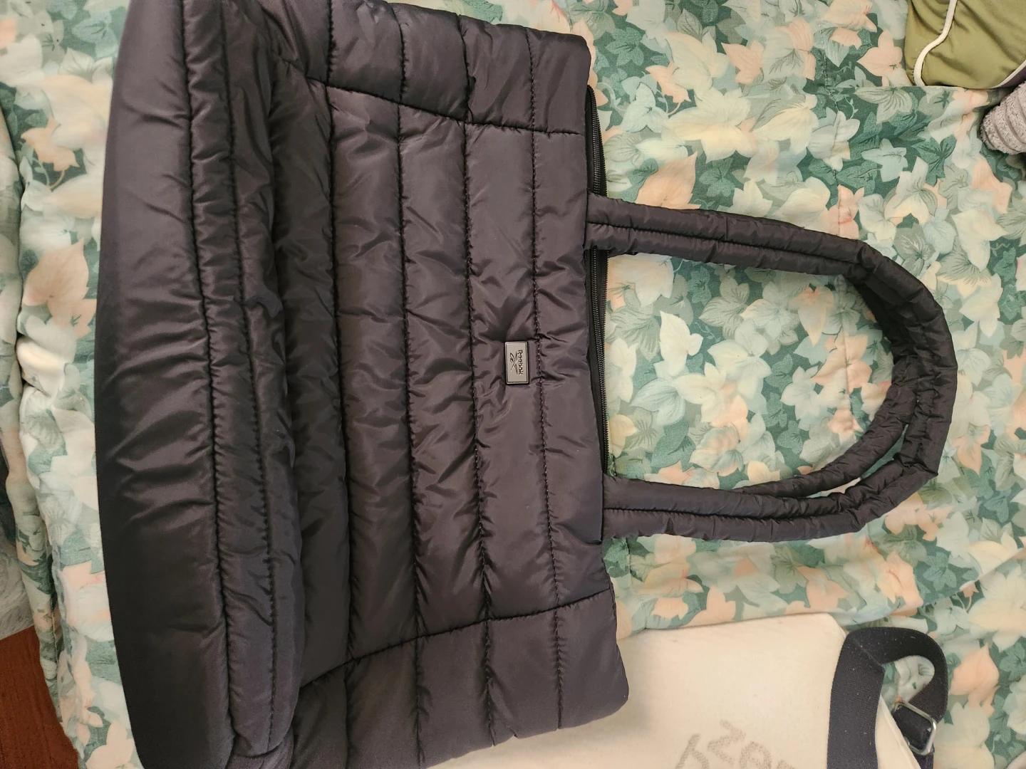 Reebok Quilted Tote Bag - photo 2