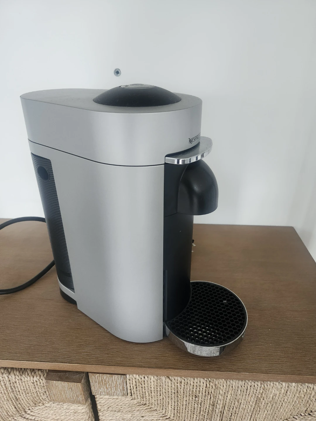 Nespresso VertuoPlus Coffee Machine - photo 2