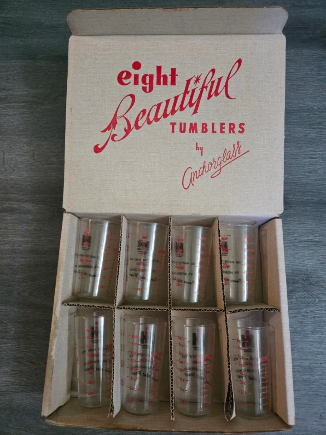 Eight Vintage Anchor Hocking International Harvester Tumblers - photo 5
