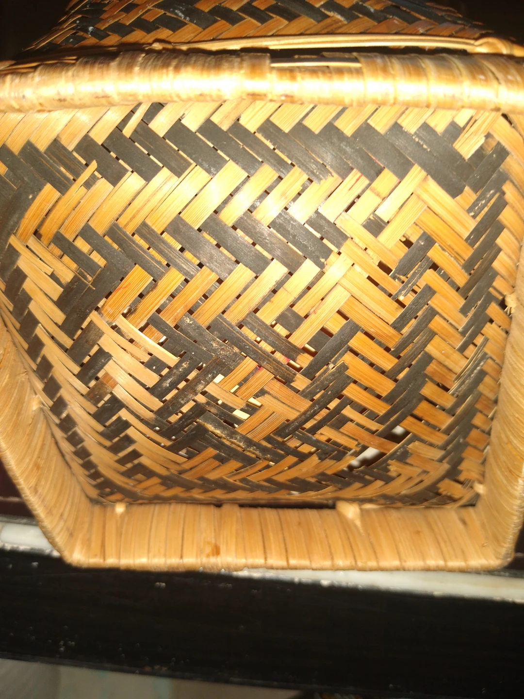 Hand woven basket from the Philippines - photo 3