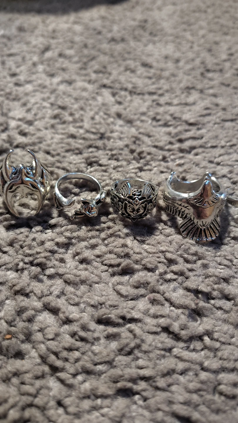 Set of Assorted Themed Rings - photo 3