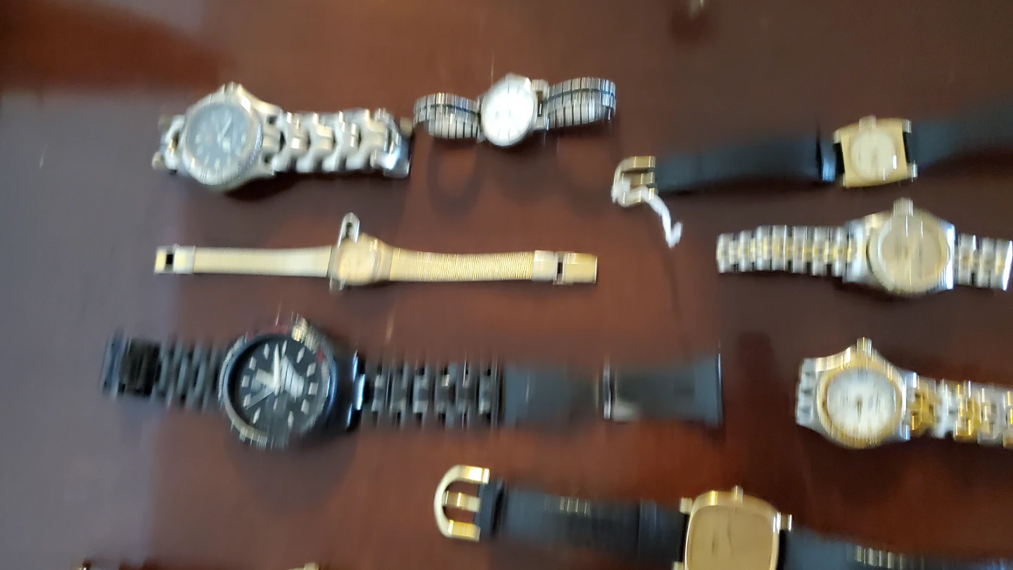 Assorted Men's and Women's Watches - photo 5