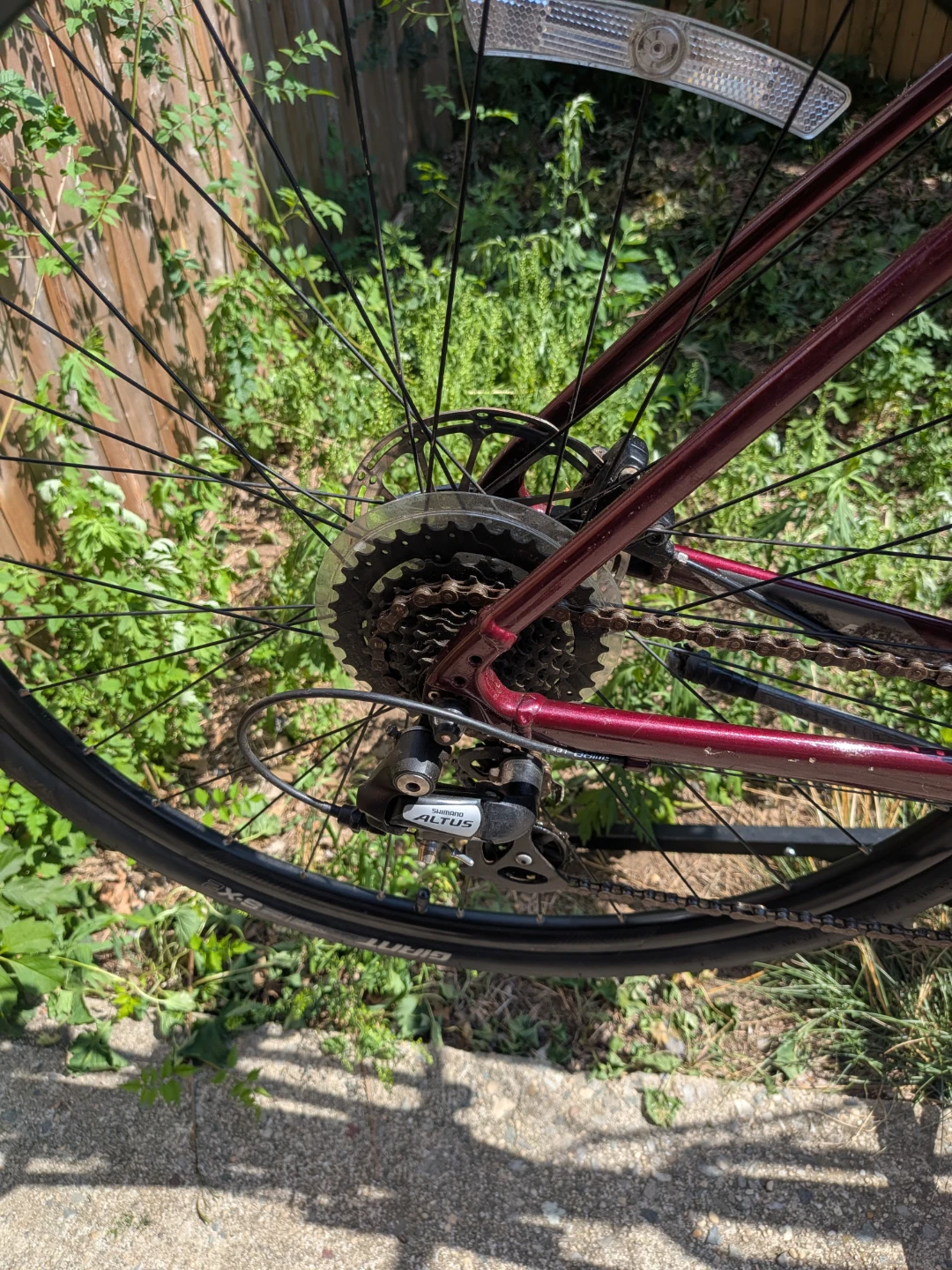 Giant hybrid bike - photo 5
