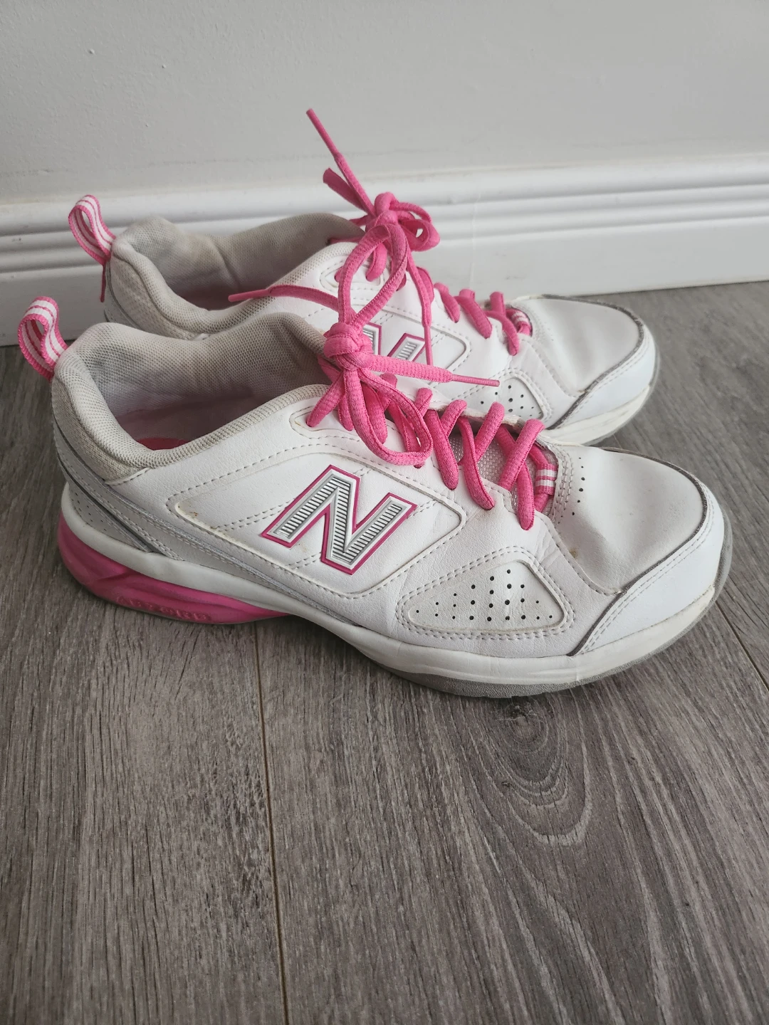 New Balance Women's White & Pink Running Shoes - photo 2