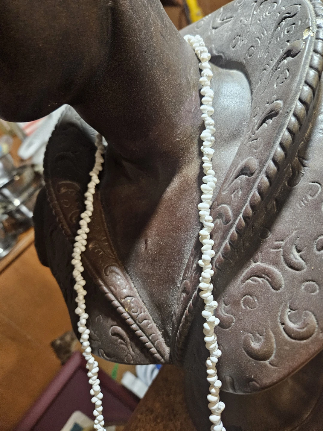 White Seashell Necklace - photo 4