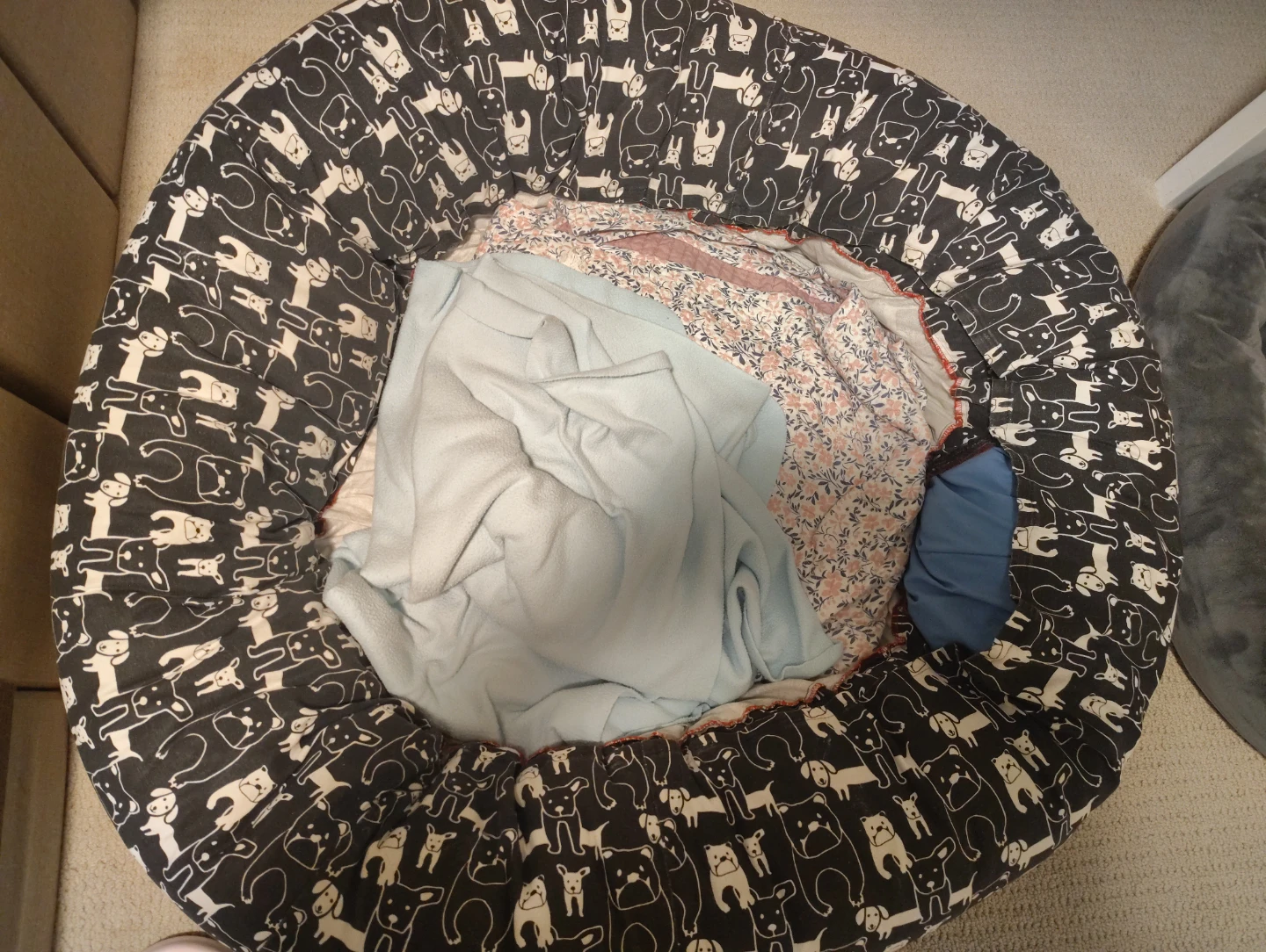 Dog Bed with Cute Pattern - photo 2