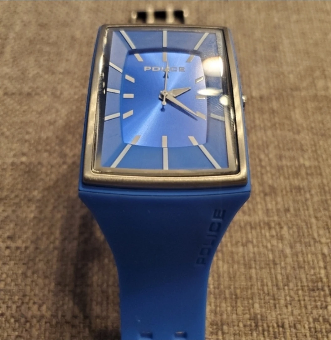 Police Blue Rectangular silicon strap watch - photo 2