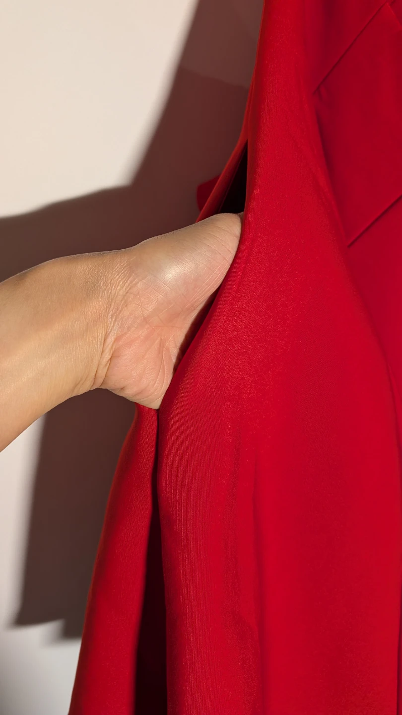 NWT🏷️ Red Halterneck Dress w Pockets (Small) - photo 5