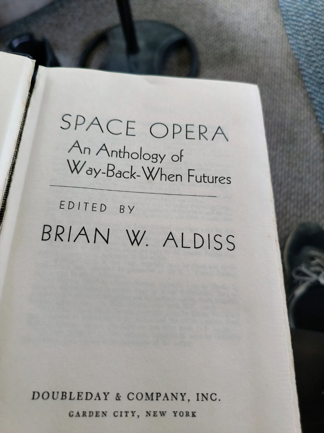 Old book Space Opera 1974 - photo 4
