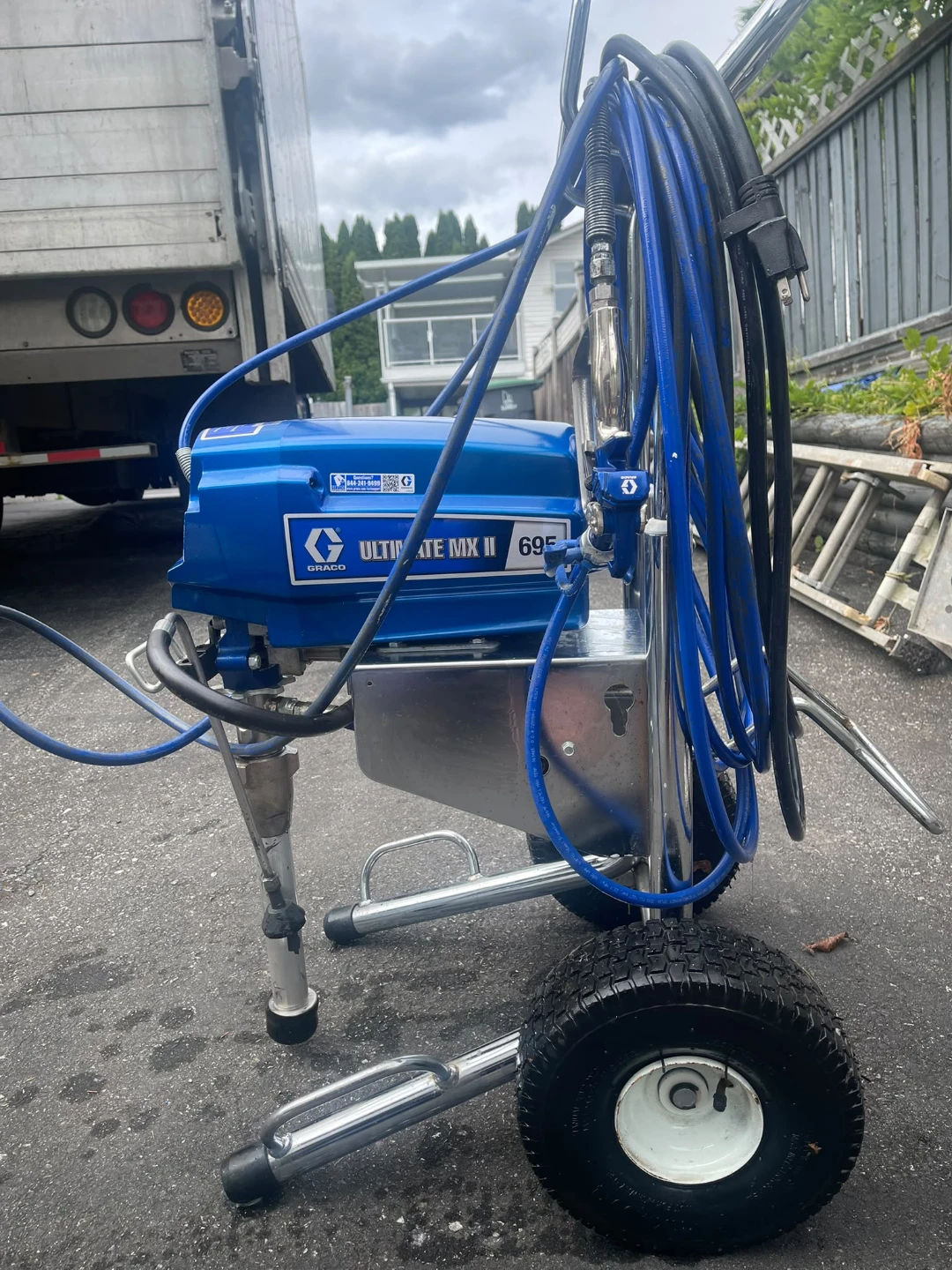 Graco Ultimate MX II 695 Airless Sprayer