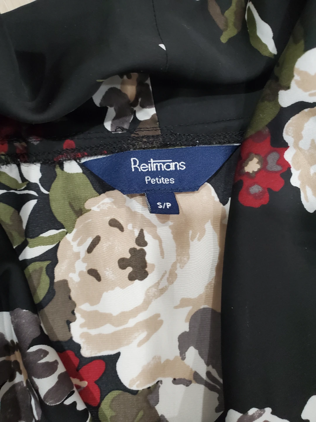 Reitmans Petites Floral Sleeveless Top with Cowl Neck S/P - photo 2
