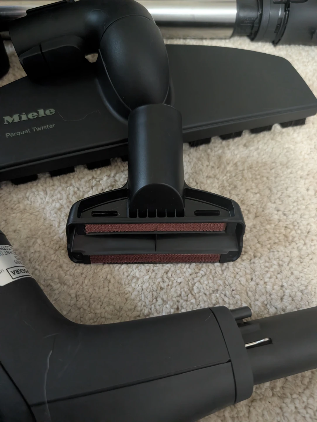 Miele Canister Vacuum - photo 4