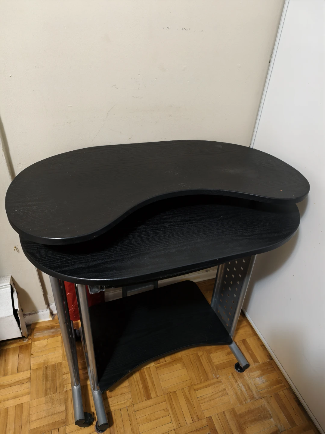 L-shaped computer desk/office/ study table with keyboard tray - photo 2
