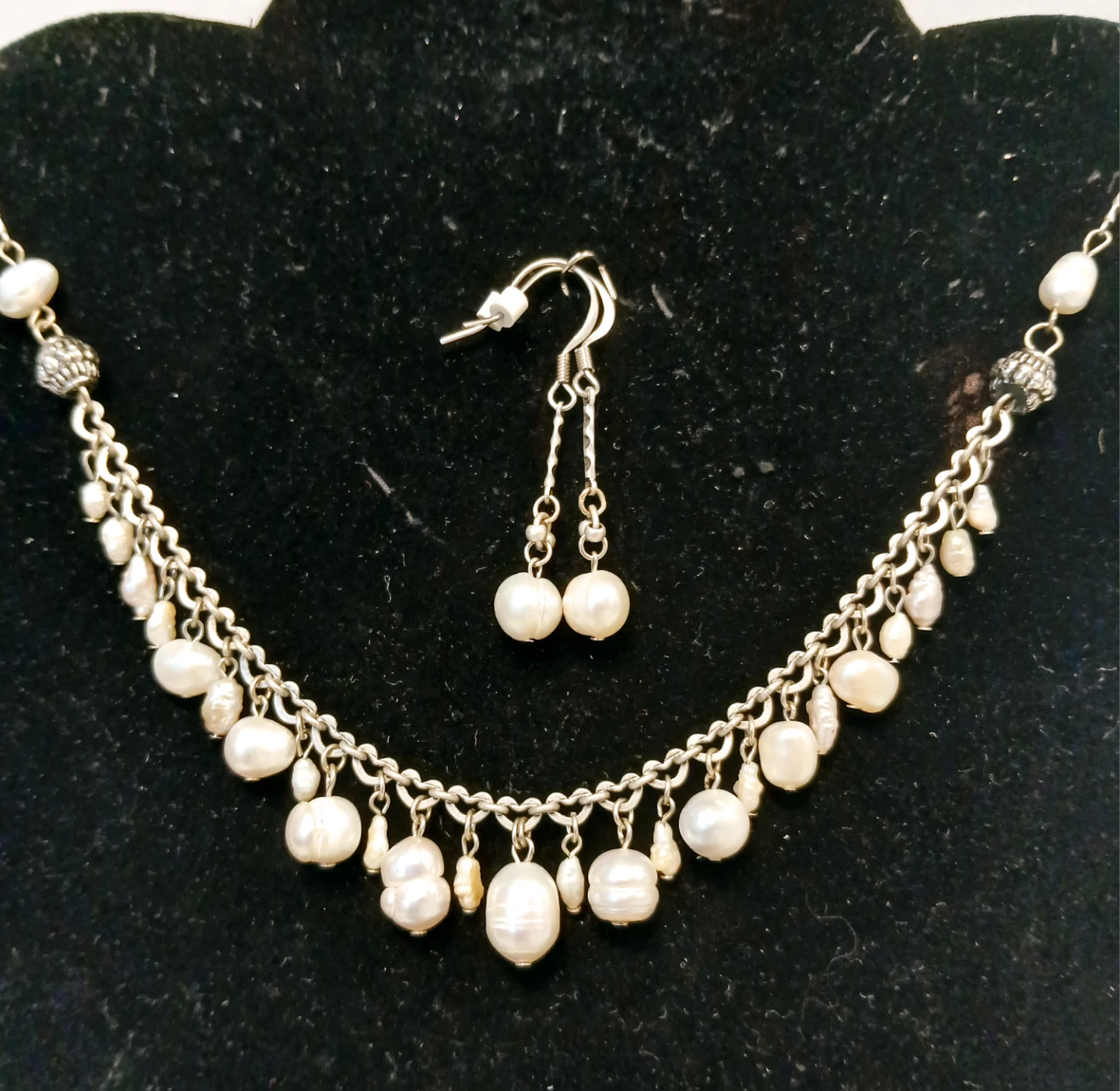 Pearl Necklace and Earring Set - photo 4