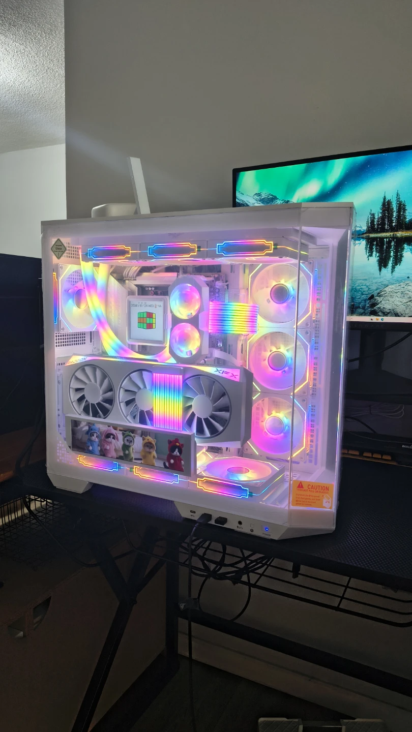 Custom white Gaming PC 9070 xt, 9800x3d, 32GB ddr5 ram - photo 5