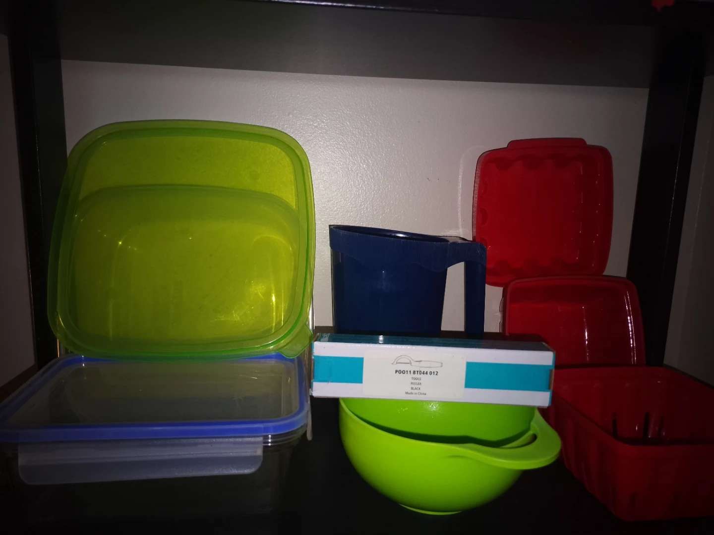 Food Storage Containers and Mixing Bowls - photo 2