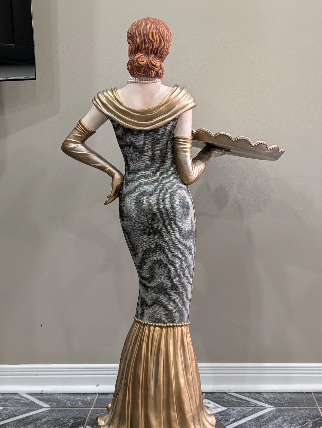 Art Deco Style Woman Serving Tray Statue - photo 2