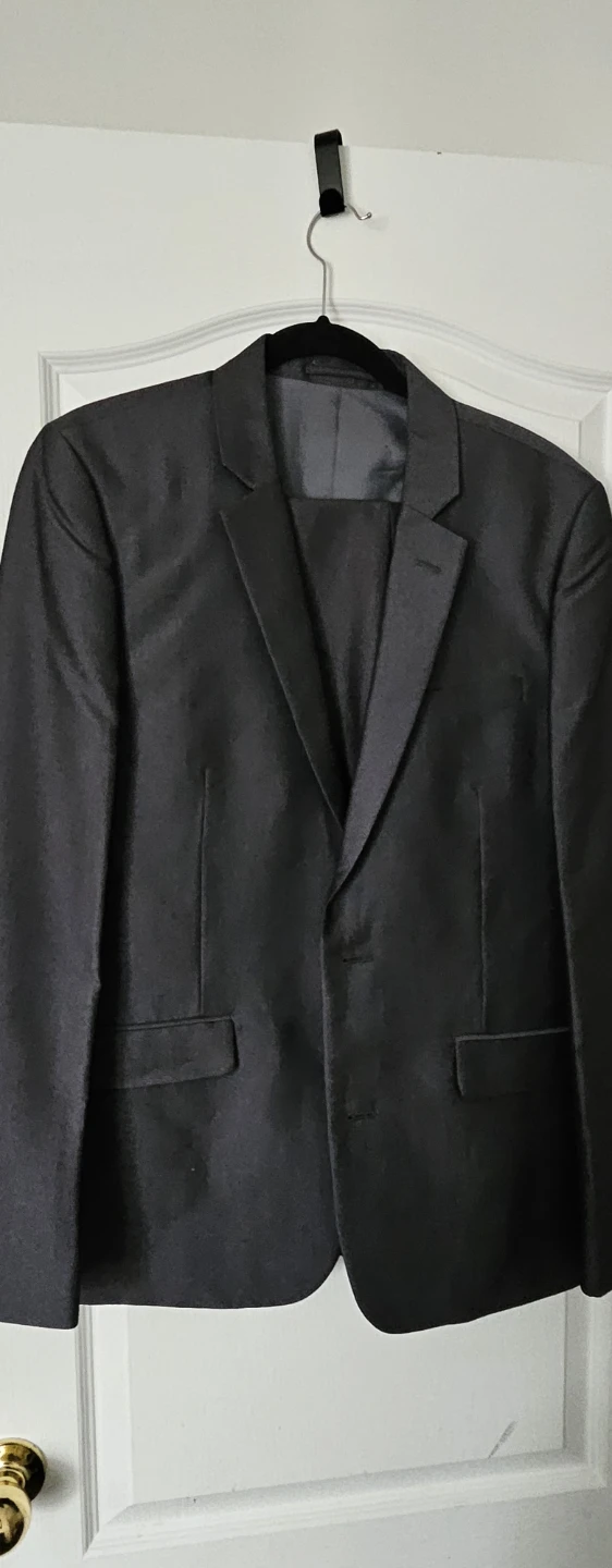 RW & CO. Men's Suit Jacket & Pants size 40