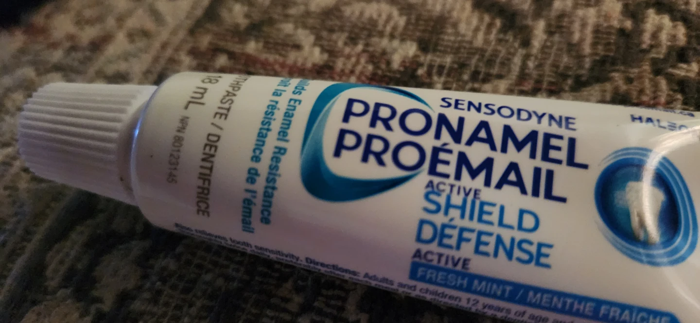 Sensodyne  Active Shield   Mint Toothpaste
