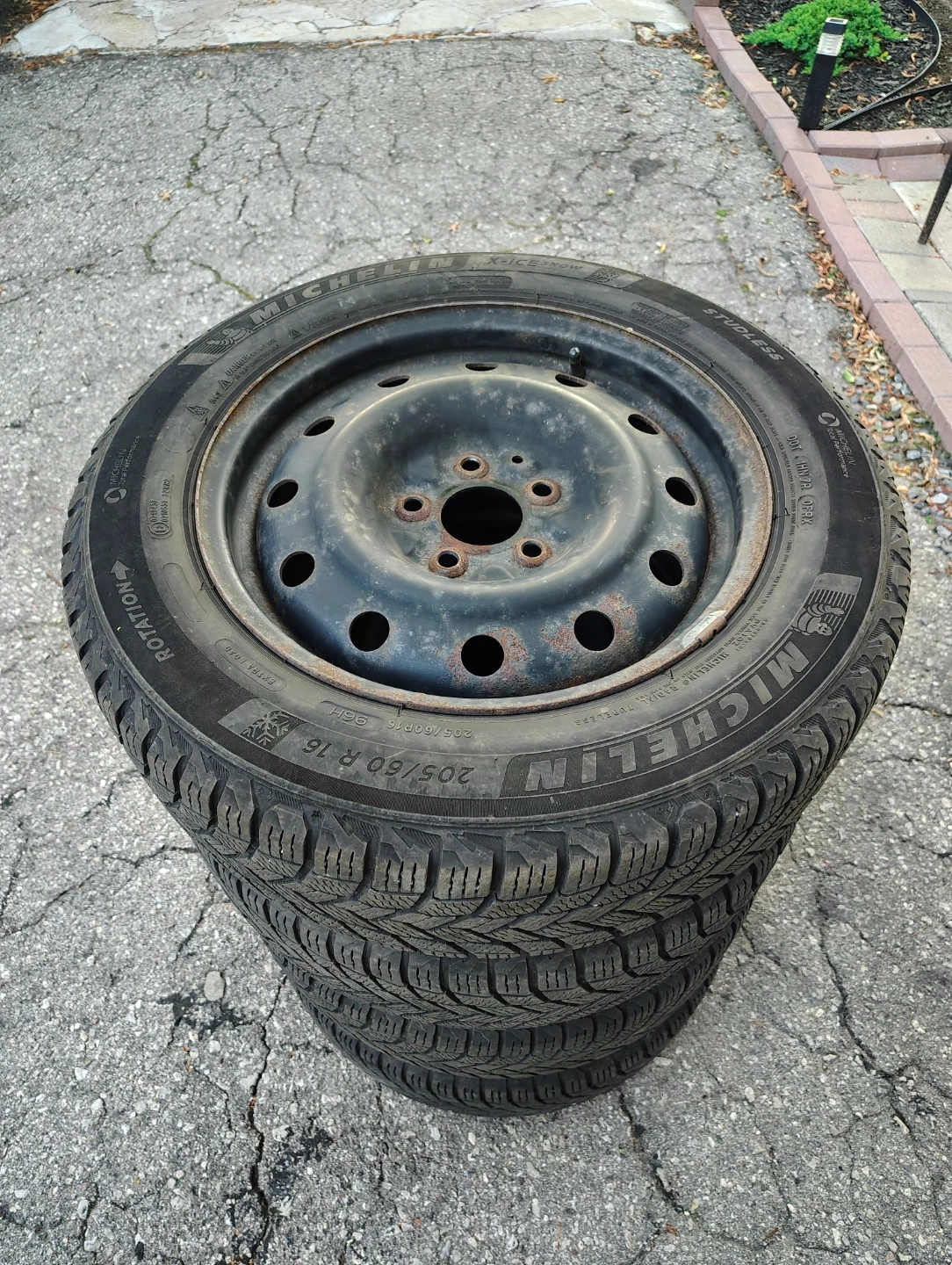 Michelin winter tires 205/60/16, fits Mazda, Kia, Hyundai, etc - photo 2