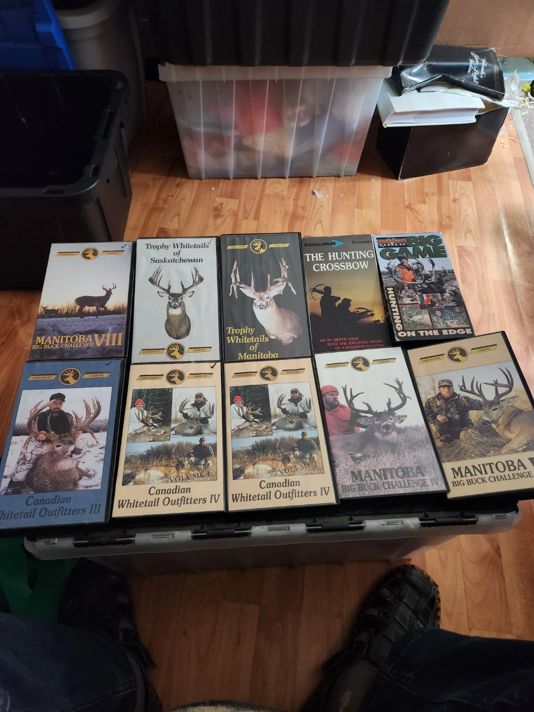 Collection of 10 visa hunting  tapes