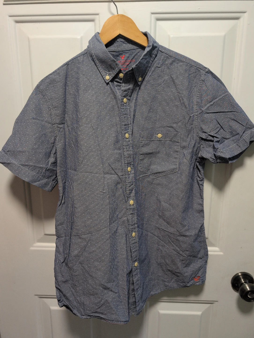 Short Sleeve Button-Up Shirt - Medium