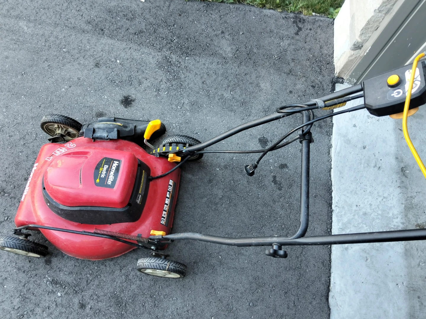 Homelite Electric 12 Amp Lawn Mower - photo 3