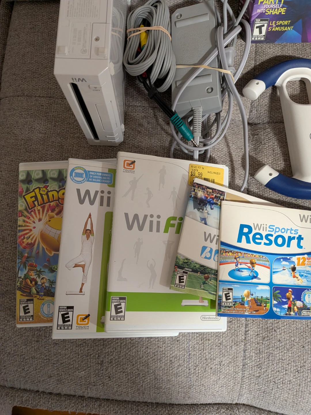 Nintendo Wii Console with Games and Accessories - photo 4