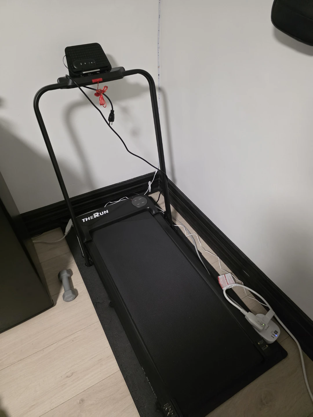 The run X1 Basic treadmill