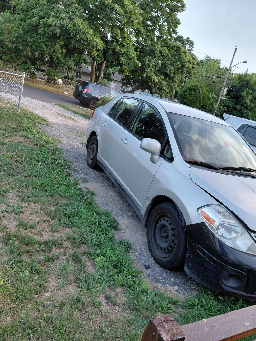 Nissan Versa 2011 - photo 5