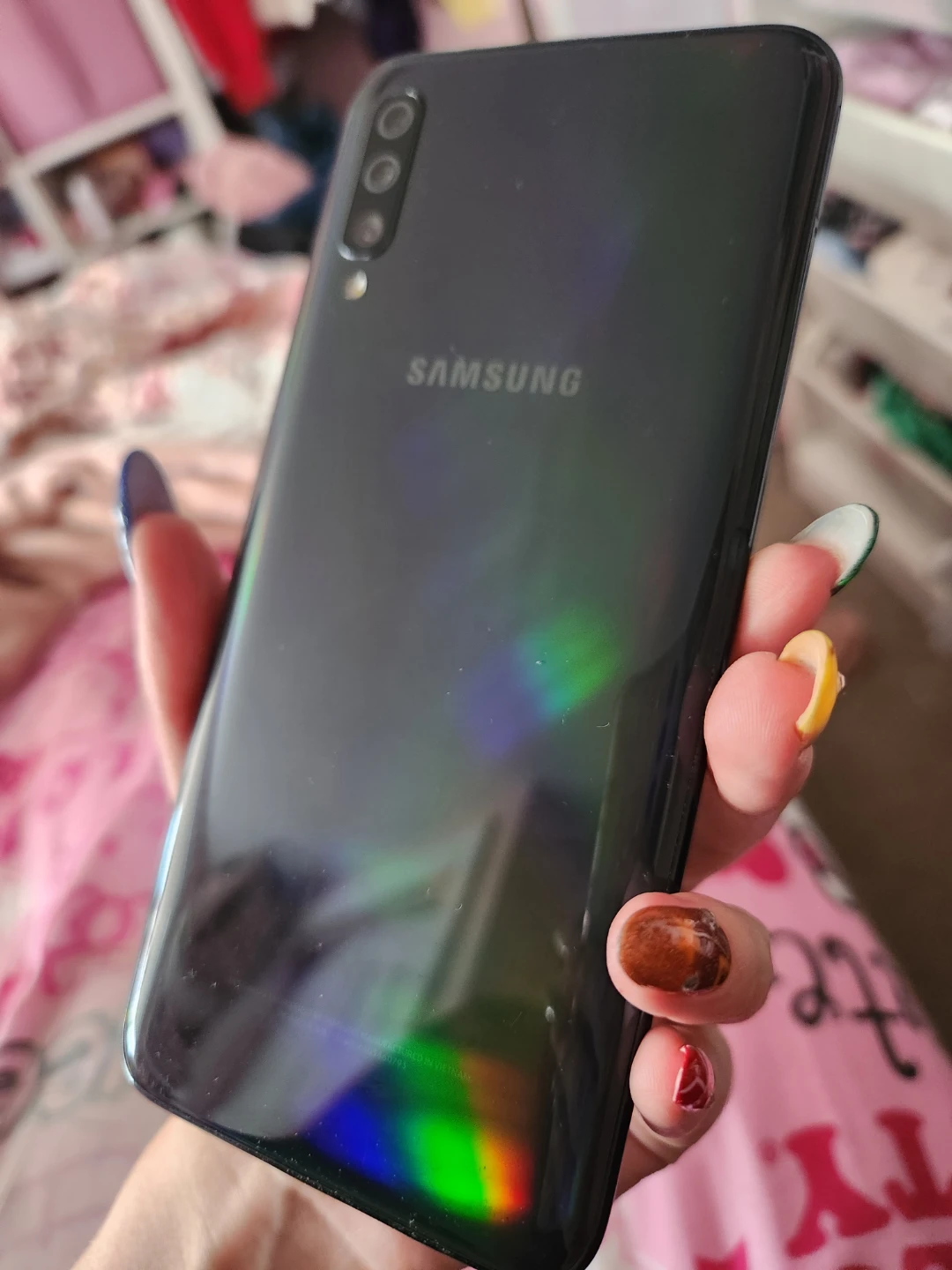 Samsung Galaxy A70 - photo 4