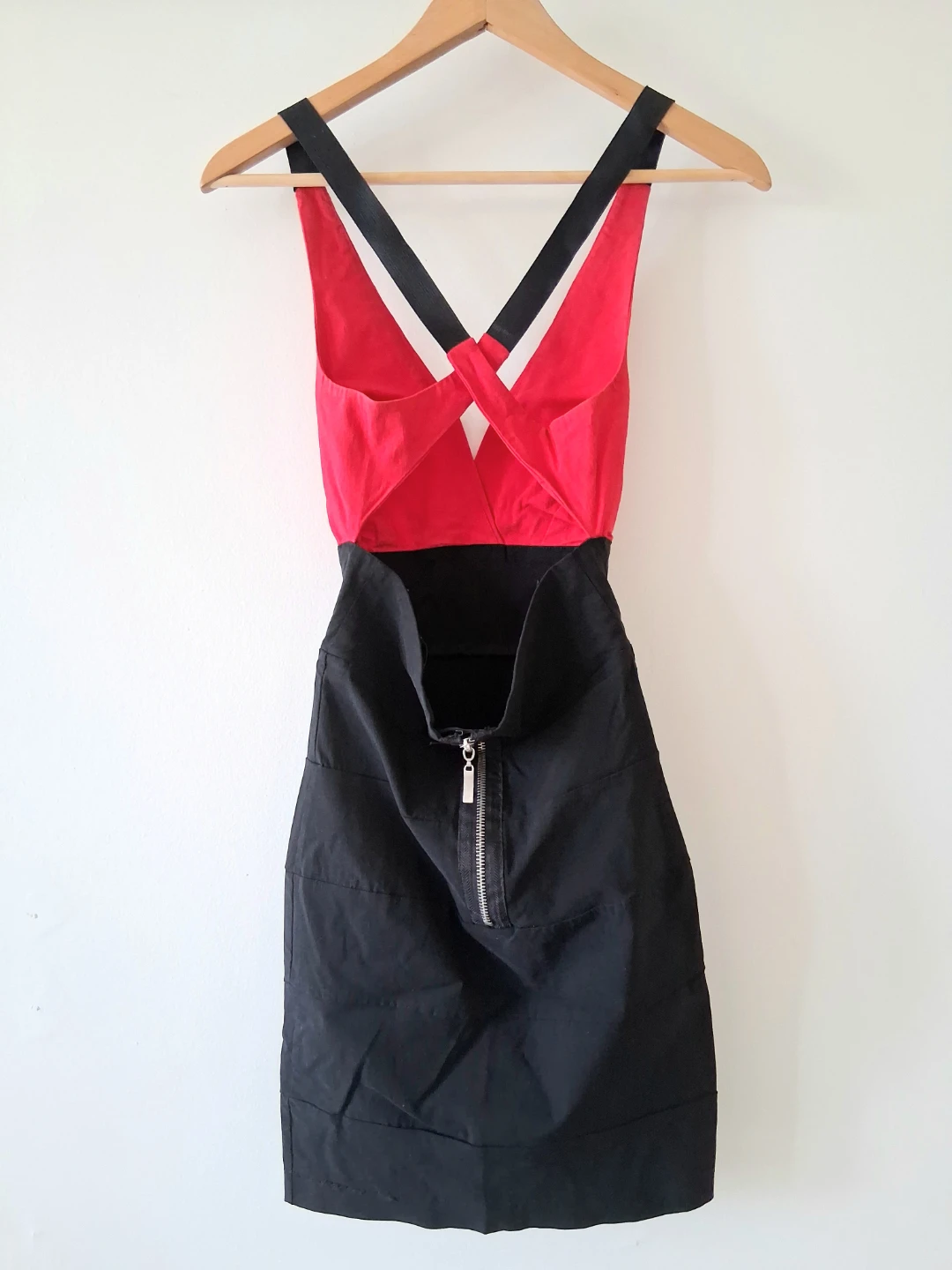 Urban Behavior Open Back Strechy Dress, Women Sz S - photo 3
