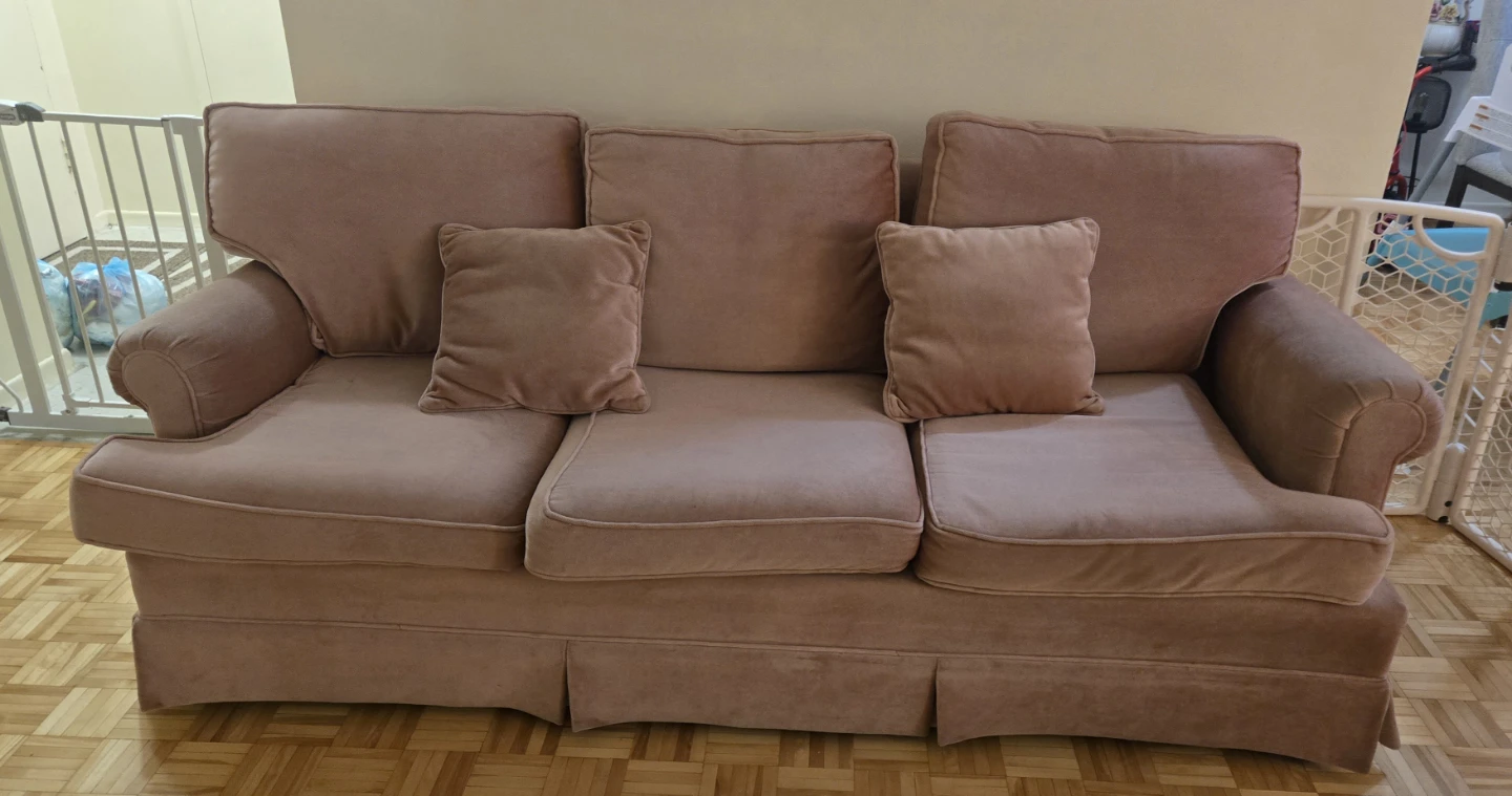 Pink Loveseat Sofa with Pillows and 3 seater sofa - photo 2
