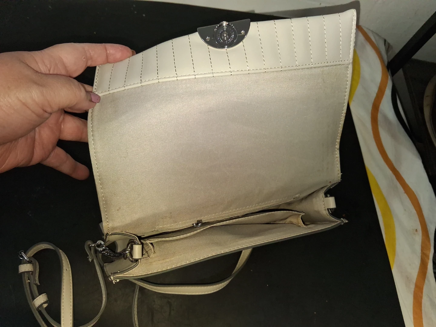Cream Quilted Flap Crossbody Bag - photo 4