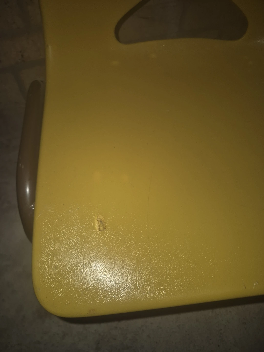 Yellow Plastic Child's Chair - photo 2