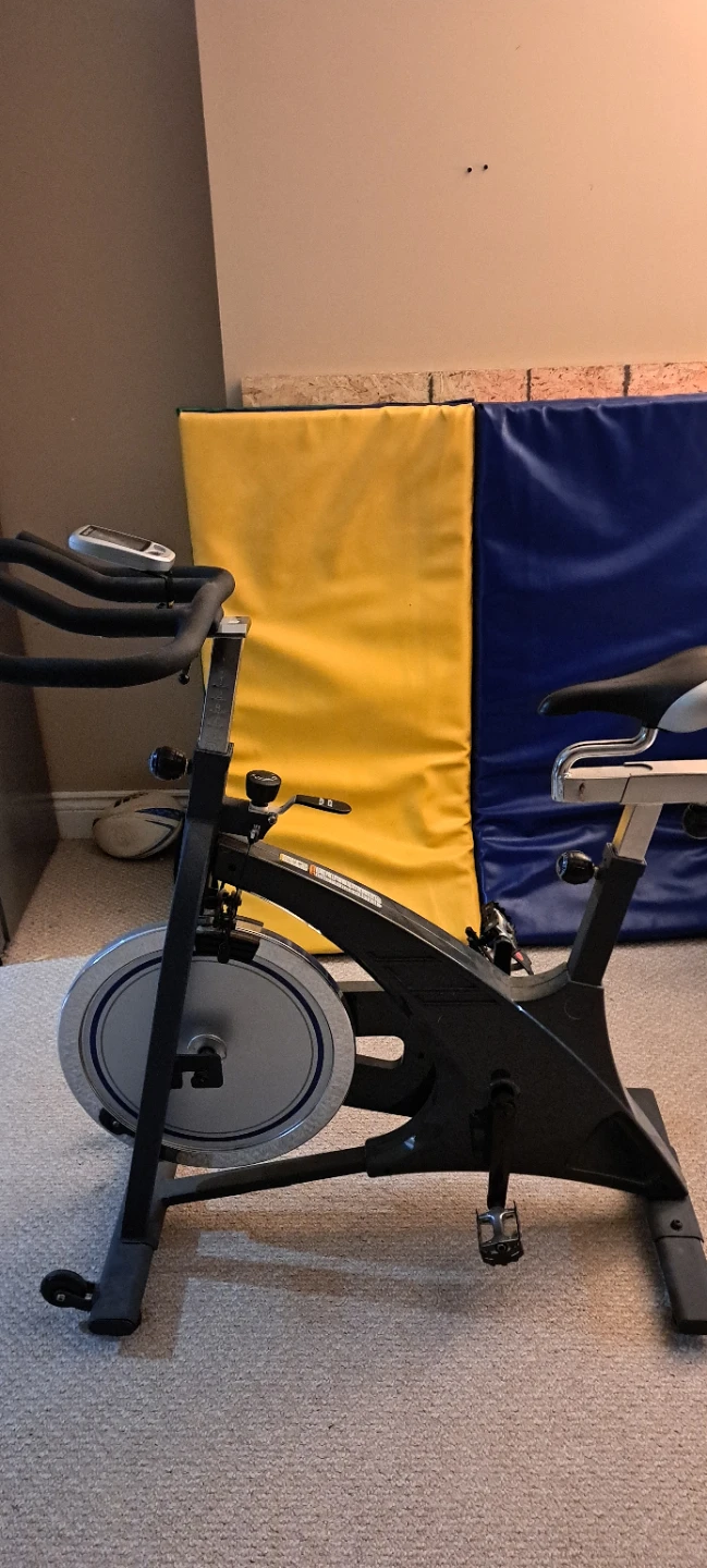 Spin Bike (Older)