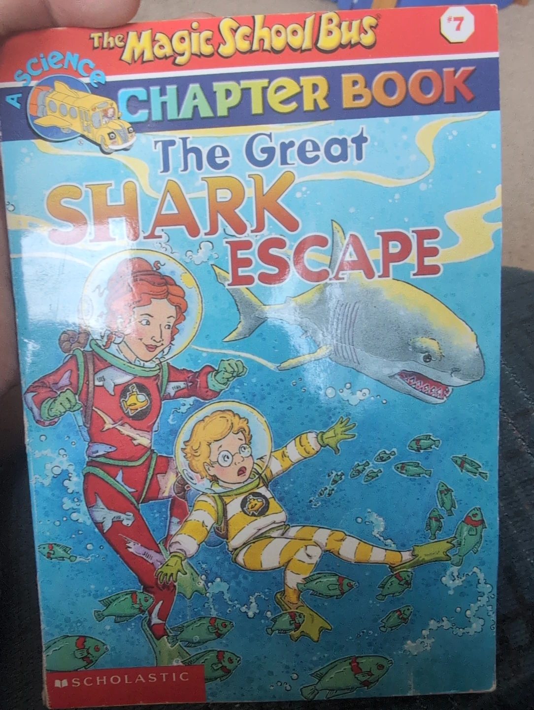 The Magic School Bus: The Great Shark Escape Chapter Book