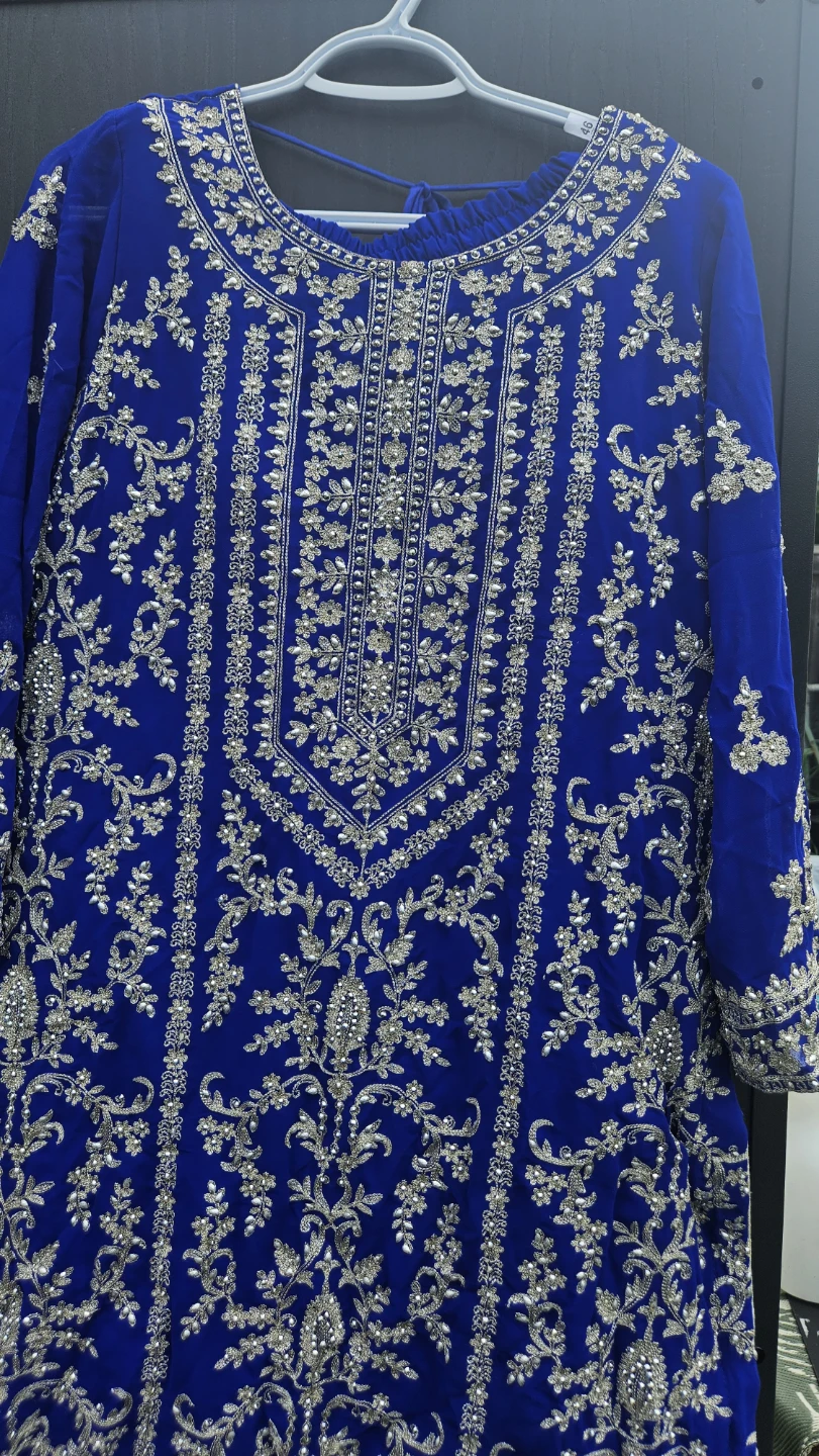 Royal Blue Embroidered Kurti with Salwar and Dupatta - photo 5