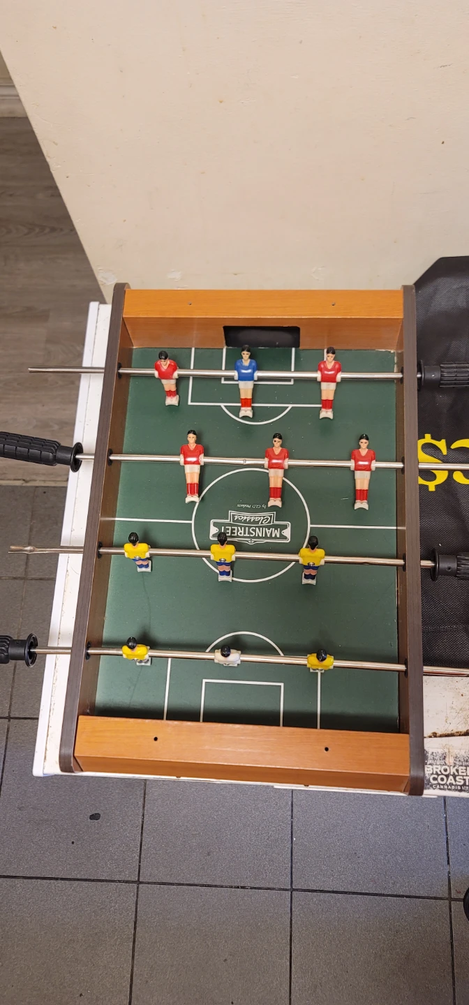 Mainstreet Classics Foosball Table