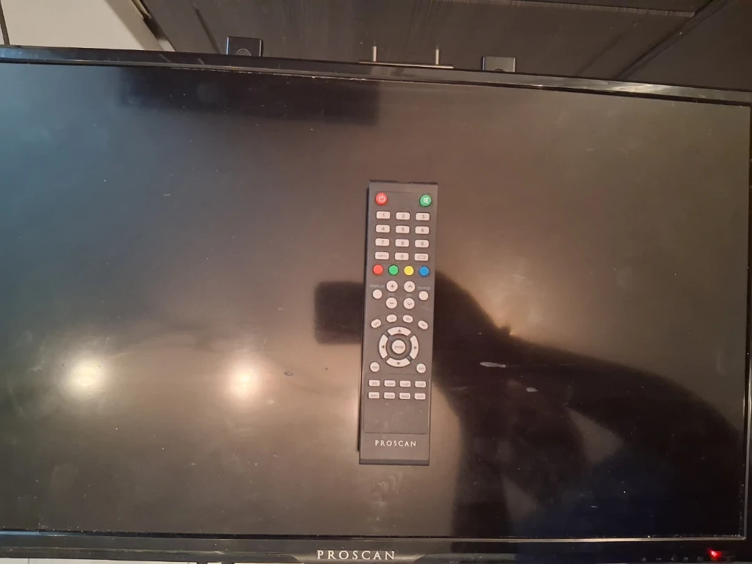 Proscan Flat Screen TV - photo 3