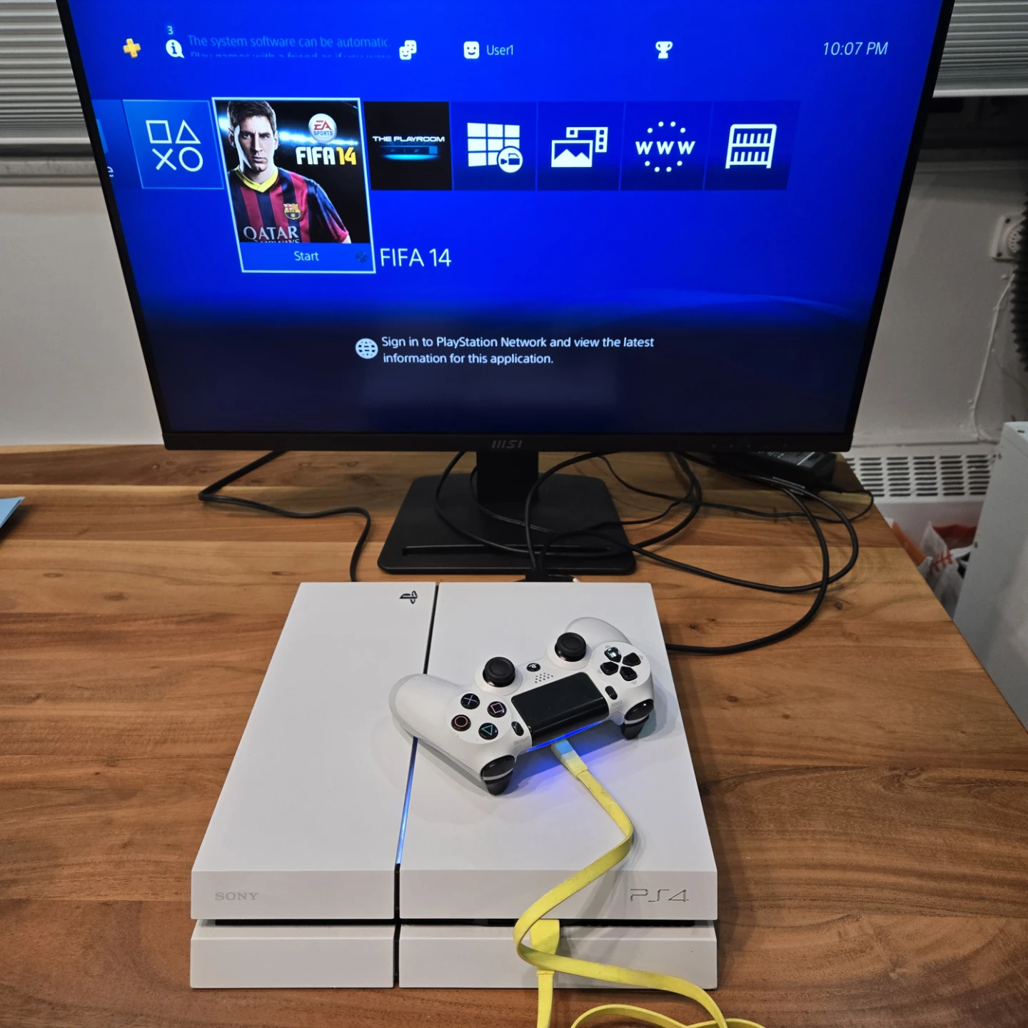 Ps4. 11.02. controller, cables. Playstation white