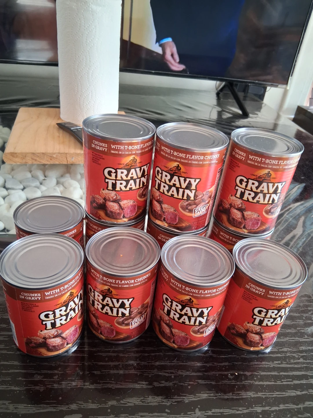 11 cans Gravy Train Chunks with T-Bone Flavor Gravy (8 cans) - photo 3