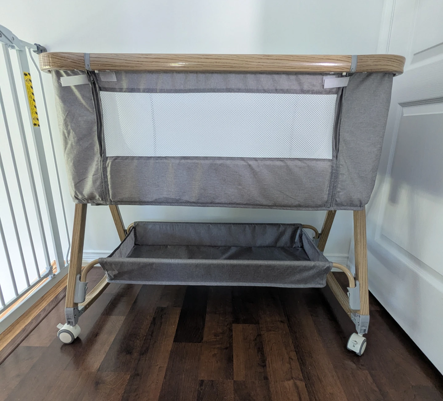 Baby Bassinet Bedside Sleeper – 3-in-1 (Gray) - photo 2