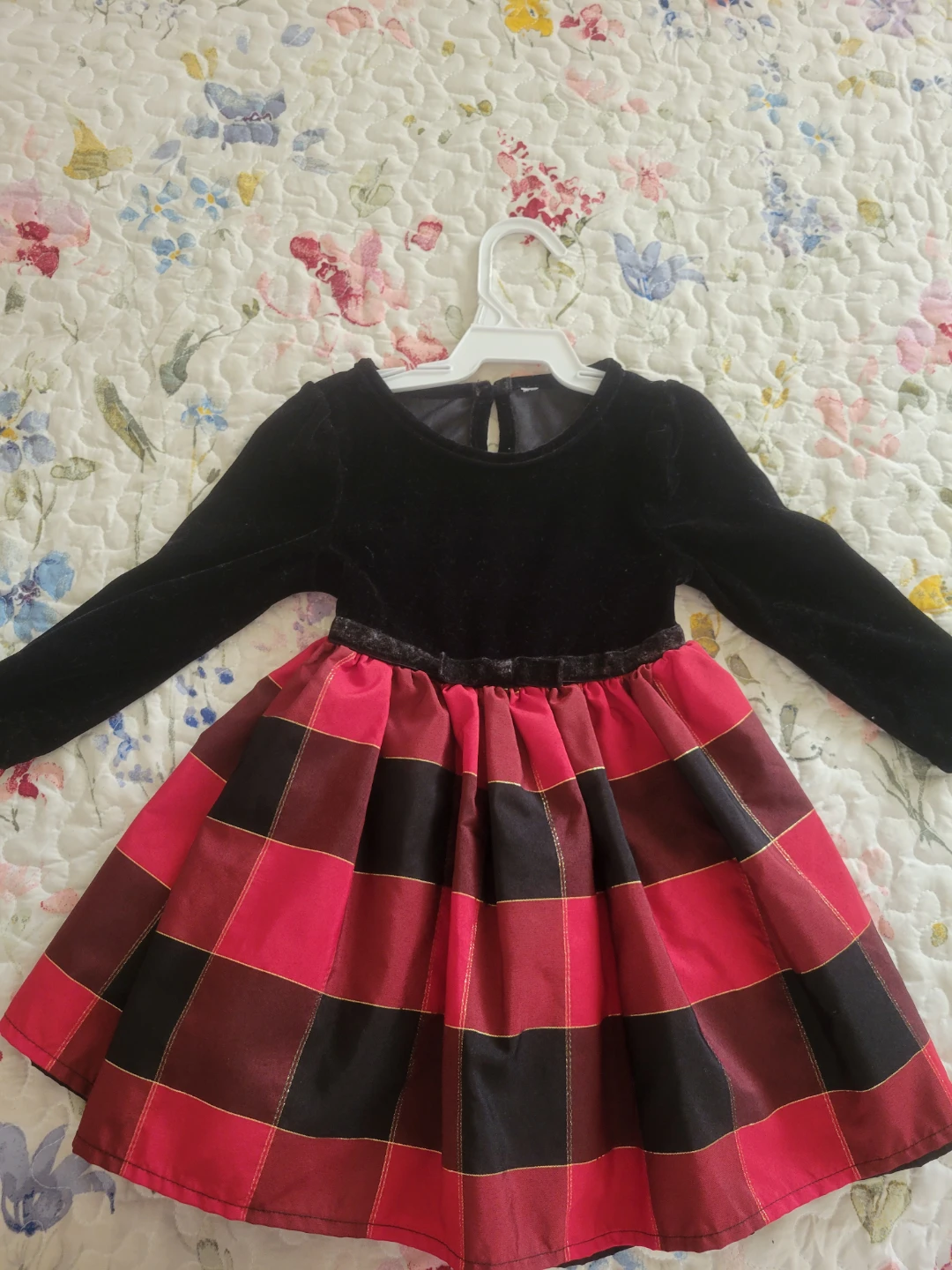 Baby girl dresses 18M to 2T - photo 2