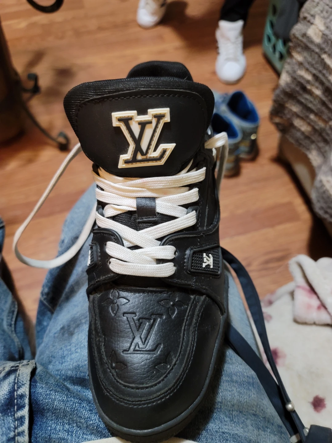 Louis Vuitton Black Sneakers