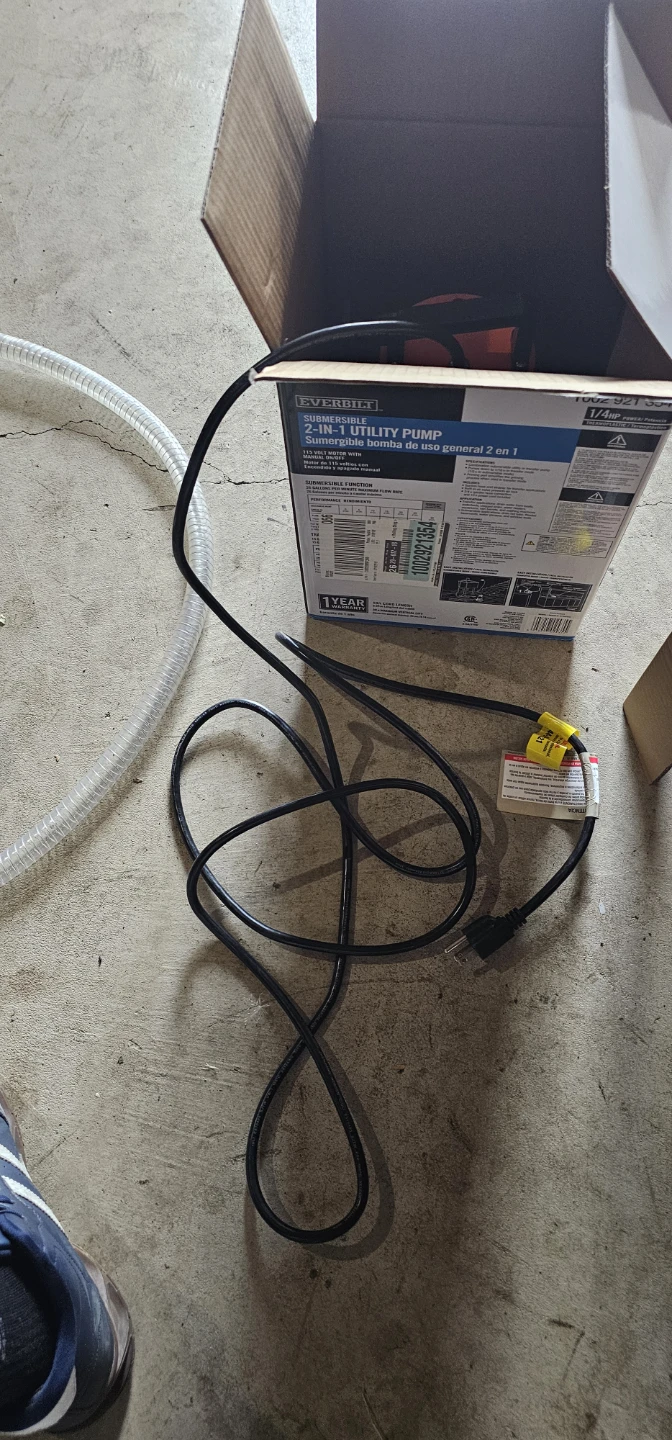 Everbilt Submersible 2-in-1 Utility Pump - photo 2