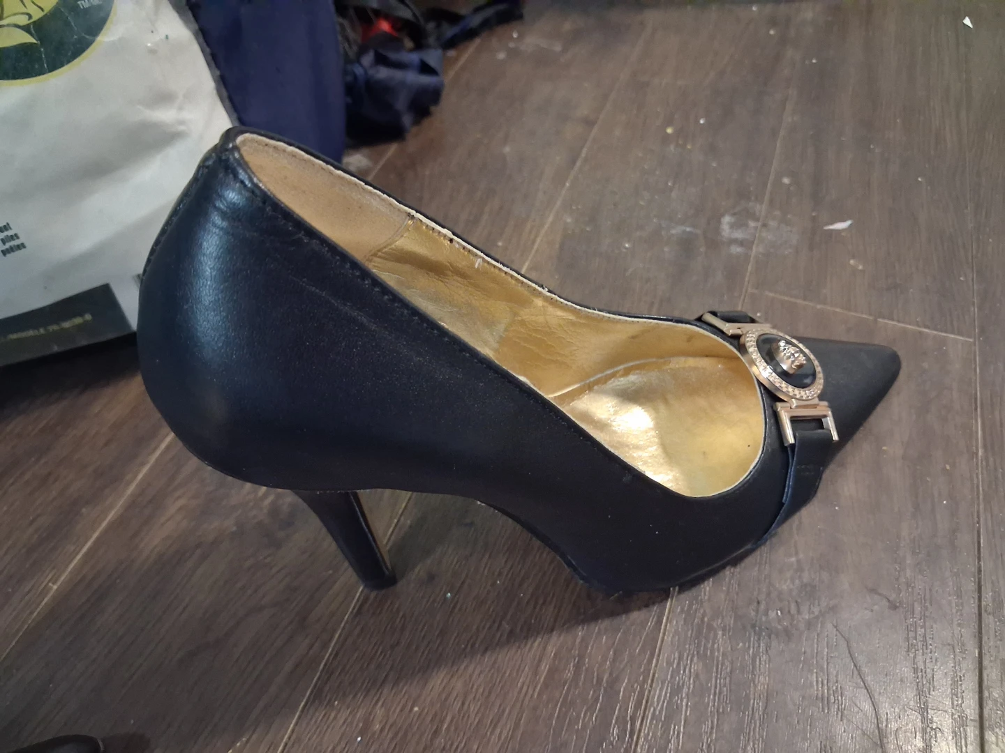 Versace Black Leather Heels - photo 2