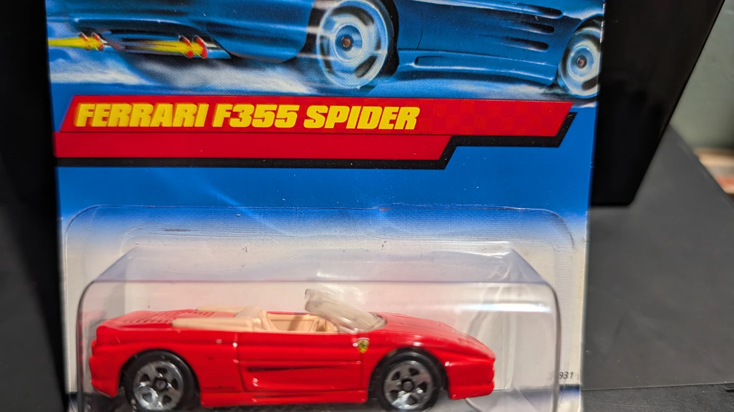 Hot Wheels Ferrari F355 Spider Toy Car