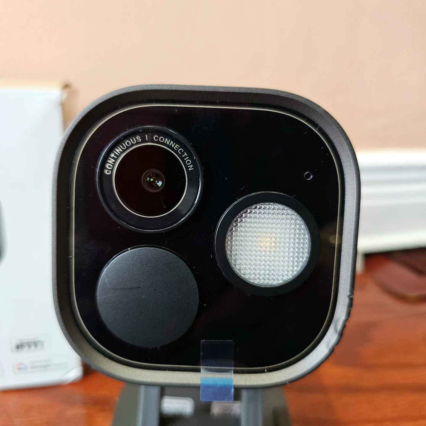 Aqara 4MP WiFi Security Camera Hub G5 Pro Indoor & Outdoor - photo 3
