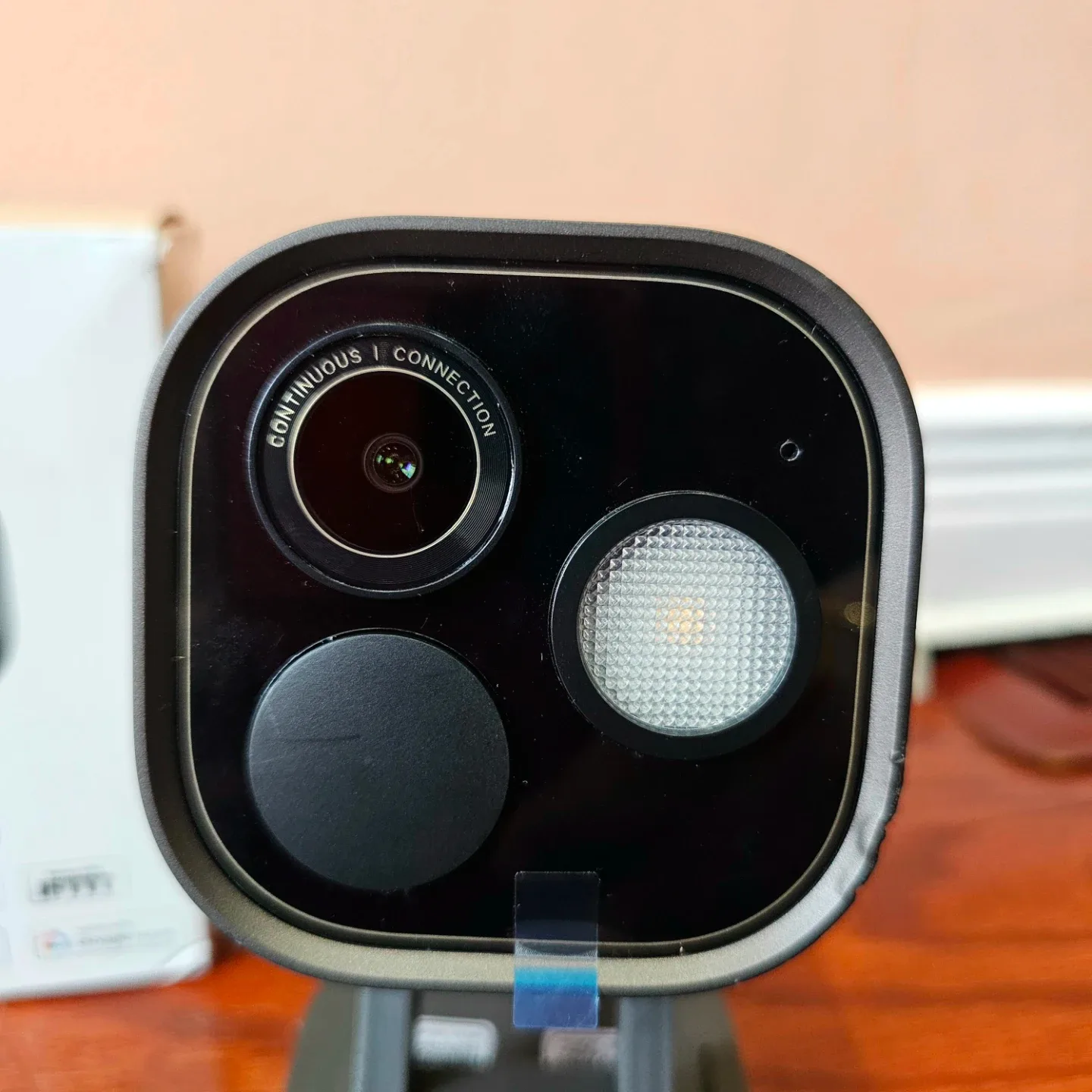 Aqara 4MP WiFi Security Camera Hub G5 Pro Indoor & Outdoor - photo 3